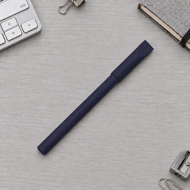 Ручка картонная с колпачком "Recycled", темно-синий (2380C)