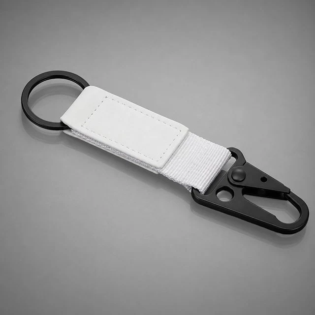 Брелок-ремувка "Carabinier" из ткани с вставкой из экокожи и карабином, белый